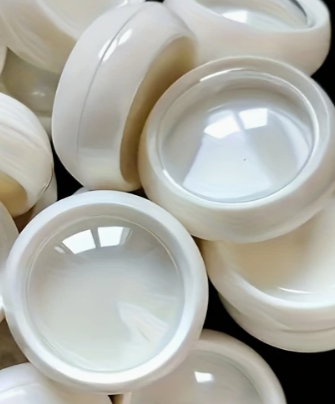 Plastic Cosmetic Jar Cream W Clear Lid