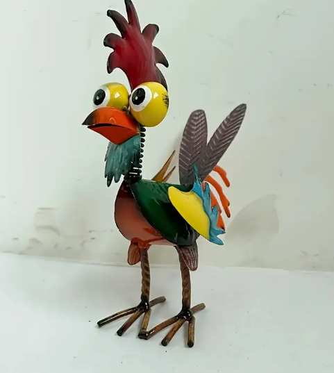 Standing Metal Rooster