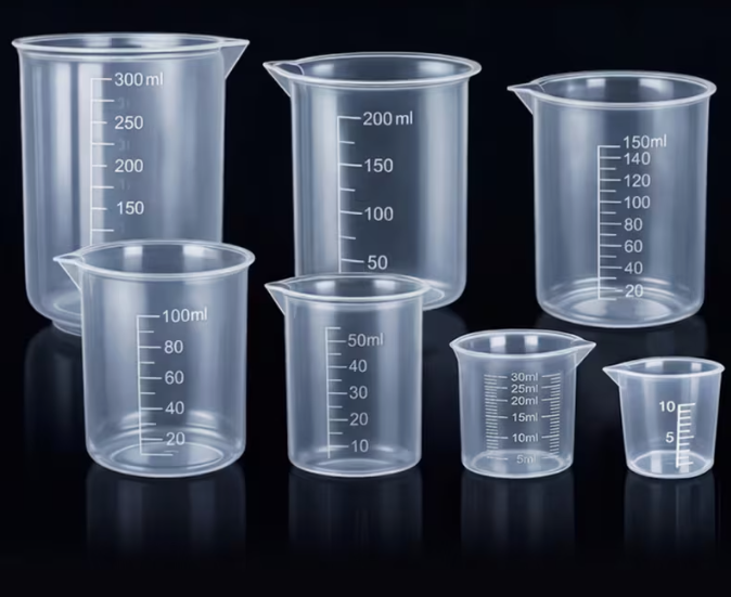 Measuring Beaker W Spout Plastic