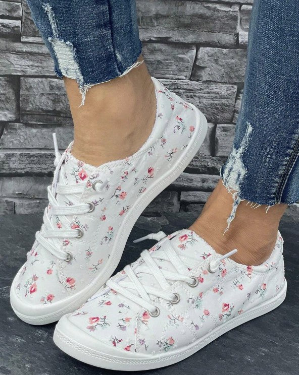 Women's Casual Flat Shoes - White Daisy