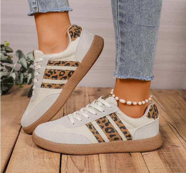 Women's Lace-Up Sneakers Leopard
