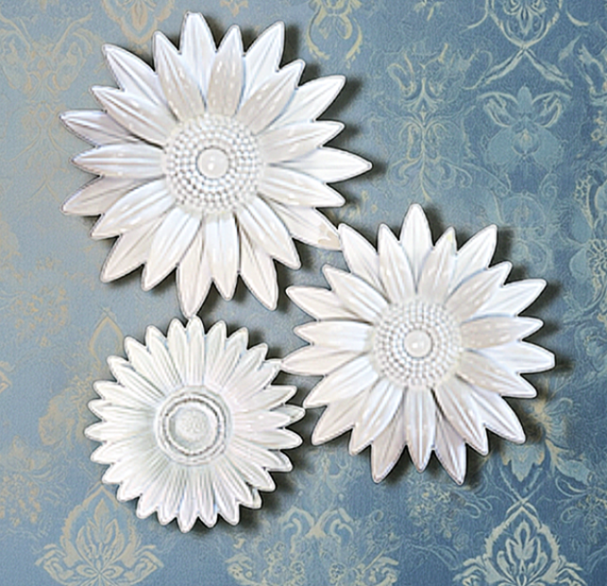 Wooden White Sunflower Wall Decor Plaque