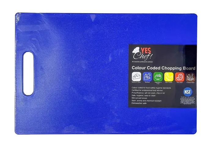 Chopping Board Lge PE 300 x 450 12mm W/Handle
