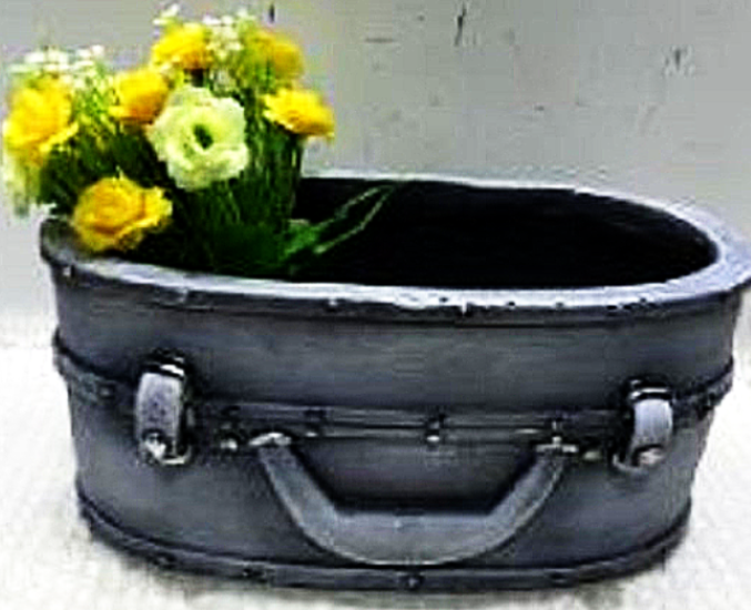 Suitcase Planters Oval