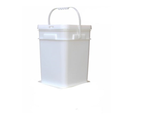 Space Saver, 20L With Plastic Handle and Lid