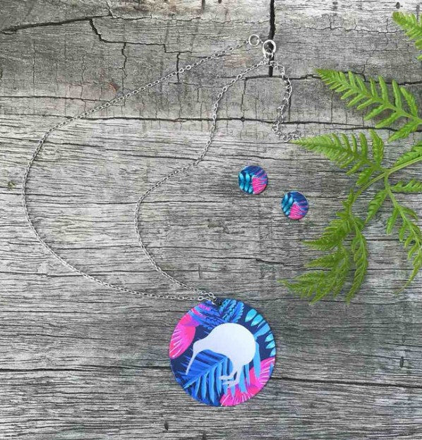 Kiwi Necklace, With Earring Set, S/Steel Studs, Tribal Earth