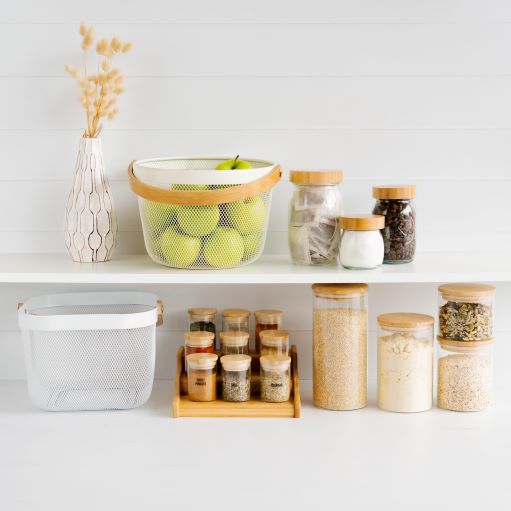 Serymour's Round Metal Basket with Bamboo Handle