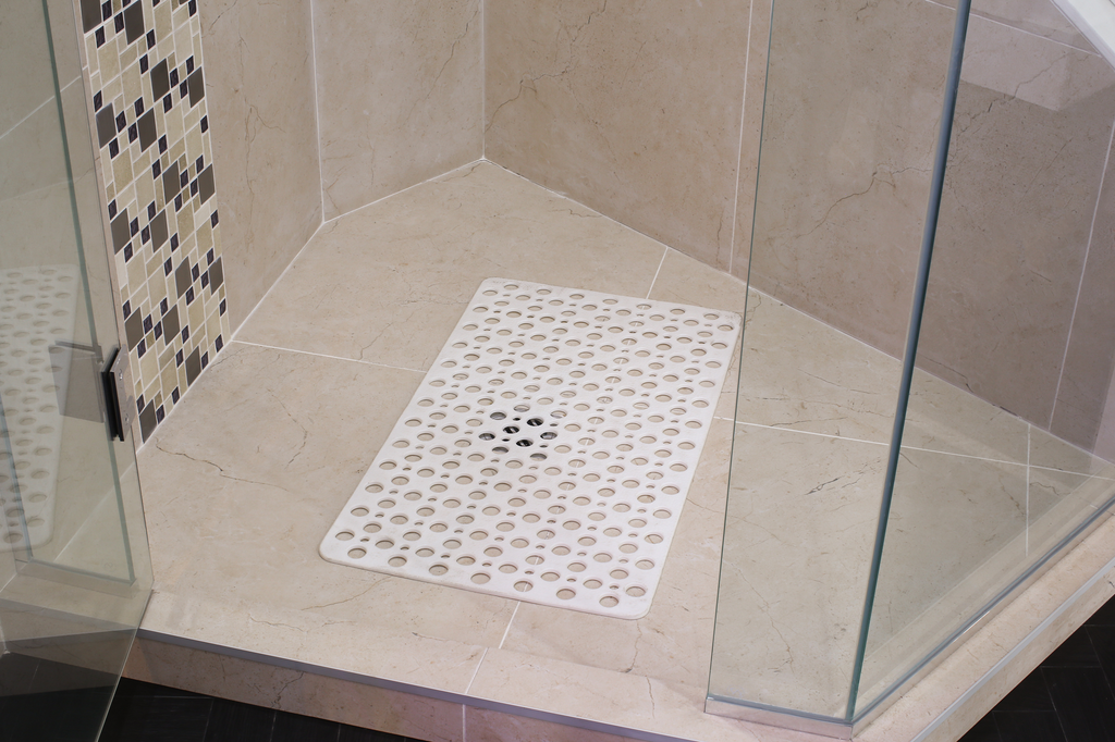 Pacific Suction Bath Mat