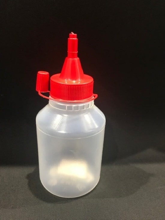 Sauce Squeeze Bottle, 500ml LDPE With Red Cap