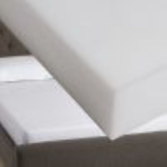 Medium Density Dunlop Bedding And Upholstery Foam With Ultrafresh 28-170U (Foam cut to order)